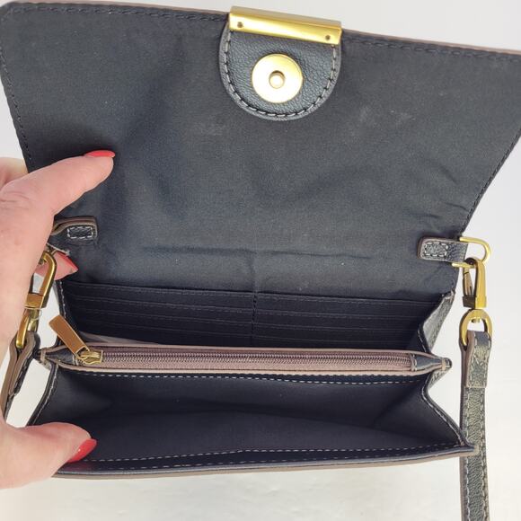 Fossil Women's Jori Wallet On Chain Black Crossbody SHB3155001 Flap Leather Club - Picture 10 of 11